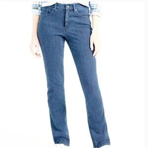 L.L.Bean Classic Fit High Waist Straight Leg Jeans NEW Size 10 Tall / Long New